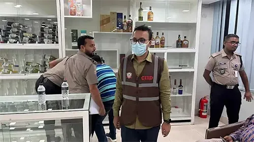 শুল্কমুক্ত মদ মজুত: সালমান মুক্তাদিরের শ্বশুরের ৪ গুদাম সিলগালা
