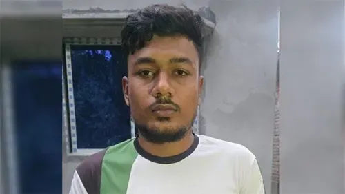 প্রধানমন্ত্রীর সফর নিয়ে আপত্তিকর মন্তব্যে রাজশাহীতে যুবক গ্রেপ্তার