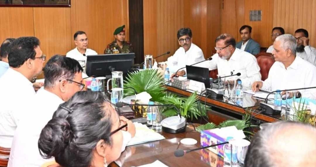 জনগণের অর্থের সঠিক ব্যবহারে কর্মকর্তাদের কঠোর নির্দেশ প্রধানমন্ত্রীর