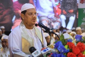 স্থানীয় সরকার নির্বাচনে শরিয়াহপন্থী প্রার্থীদের বেছে নেওয়ার আহ্বান চরমোনাই