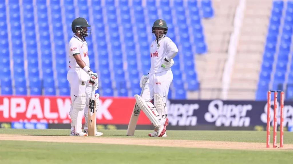 আবুধাবি টেস্ট: দারুণ শুরুর পরও আক্ষেপে দিন শেষ বাংলাদেশের