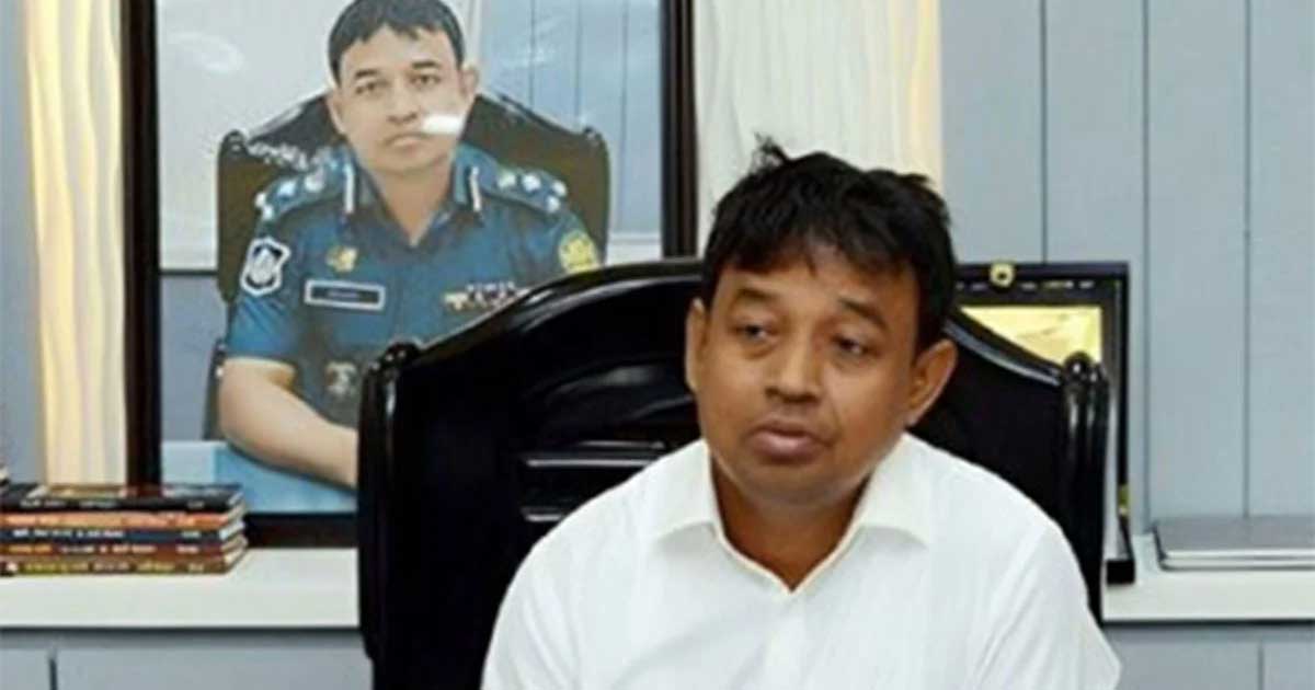অনুমতিহীন অনুপস্থিতির দায়ে বরখাস্ত ডিবি সাবেক প্রধান হারুন