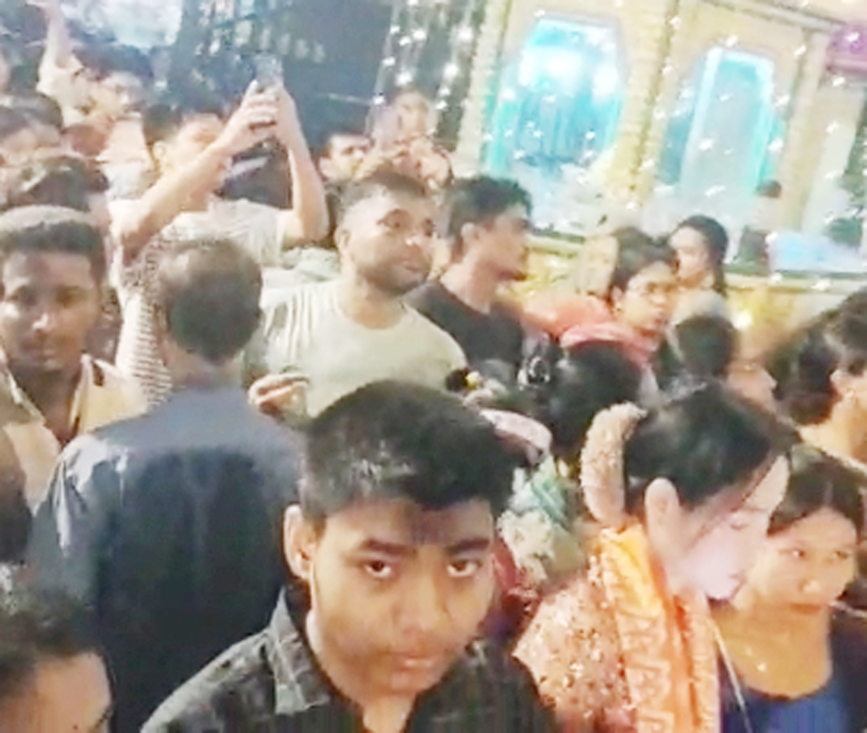 ধর্মীয় ভাবগাম্ভীর্যে চট্টগ্রামে পালিত হল বৌদ্ধদের অন্যতম উৎসব প্রবারণা পূর্ণিমা