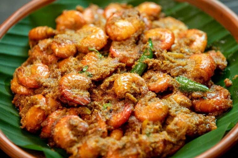 কুচো চিংড়ির লাল ঝাল ভুনা রাঁধার সহজ পদ্ধতি
