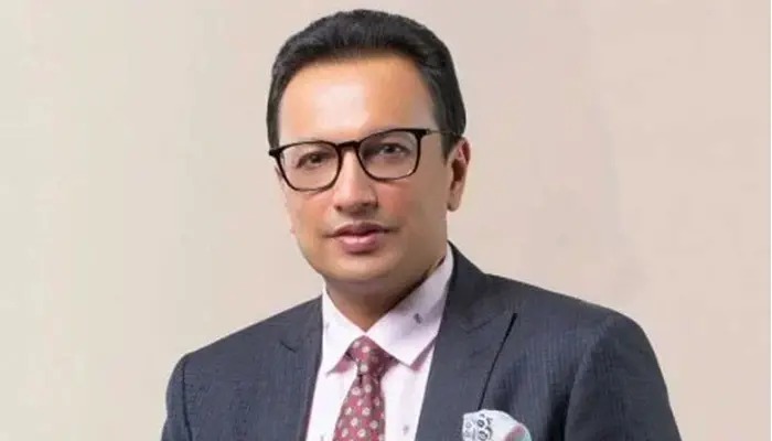 ডিবি পুলিশের হাতে ডায়মন্ড ওয়ার্ল্ডের দিলীপ আগরওয়ালা গ্রেপ্তার