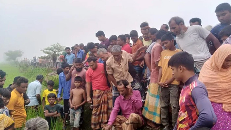 দিনাজপুরে অটোচালক নিখোঁজের পর ধানক্ষেতে মিলল মৃত অবস্থায় পাওয়া